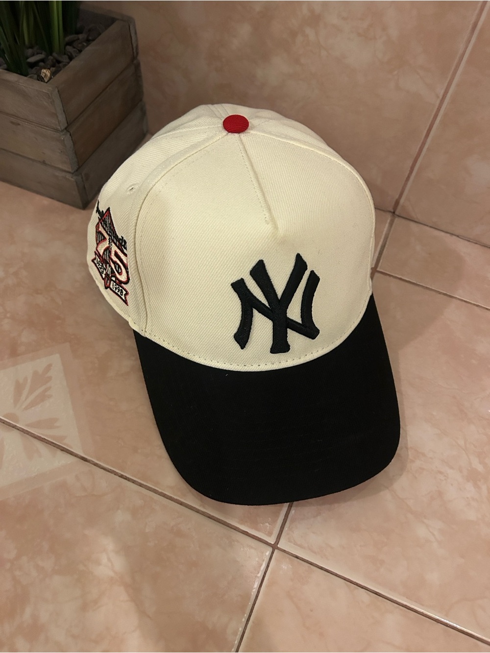 New Era Cream and Black New York Yankees Cap